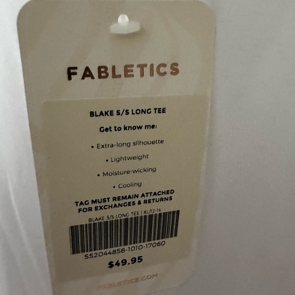 fabletics white shirt - Picture 4 of 4
